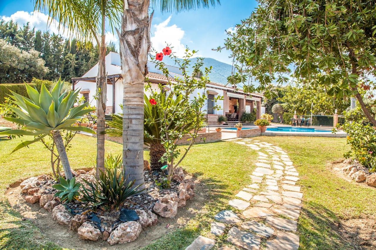 Cubo'S Villa Ruiz Alhaurin el Grande Exterior photo